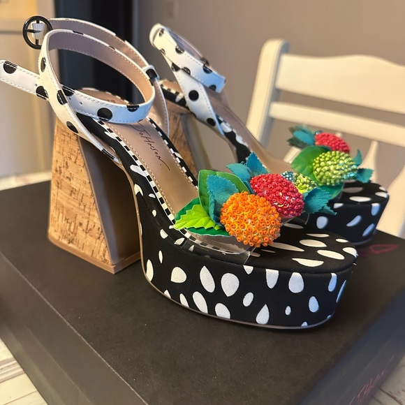 Betsey Johnson Black and White Platform Shoes with Polka Dots - Picture 1 of 7